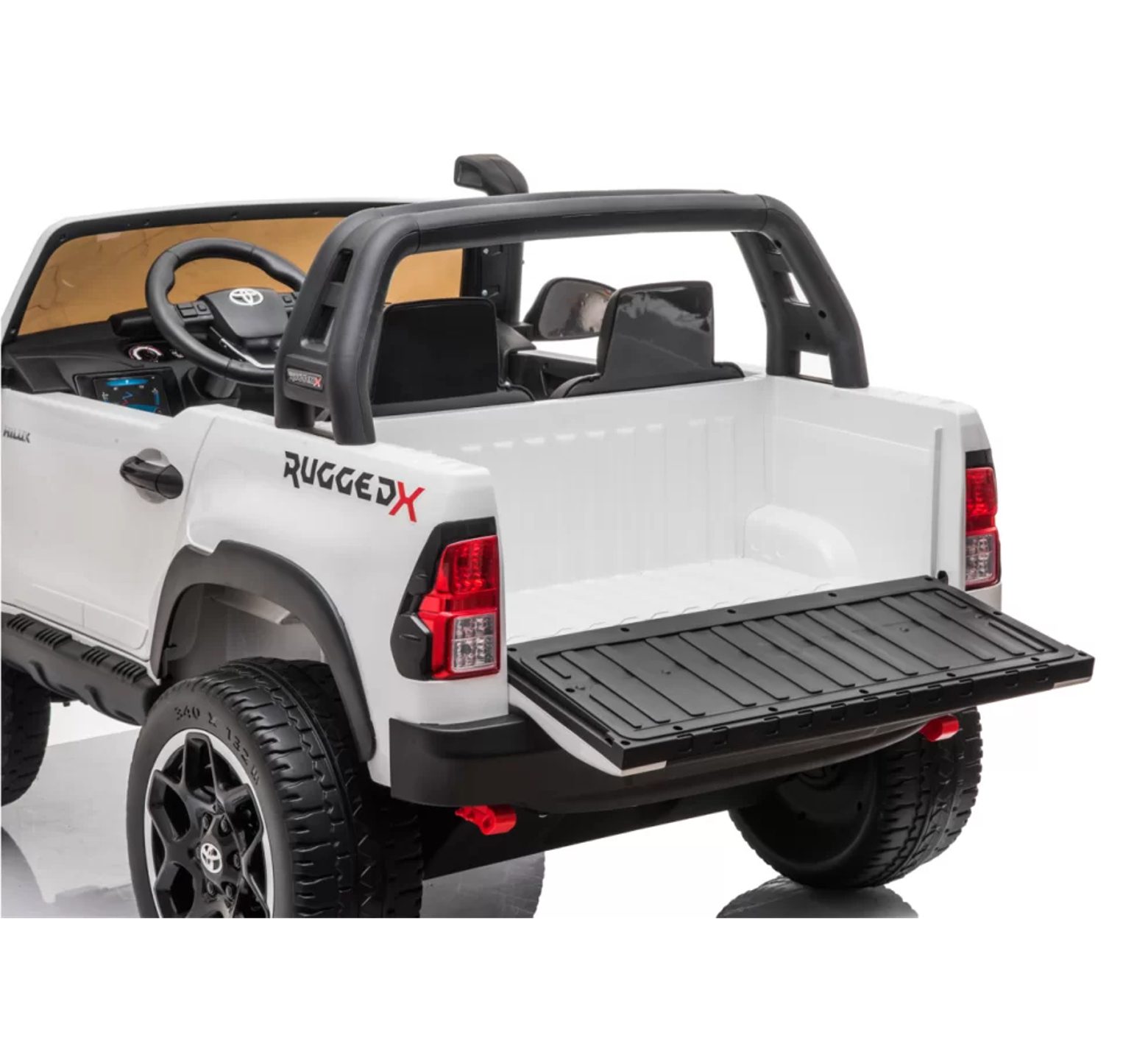 813555-hilux-ασπρο-6