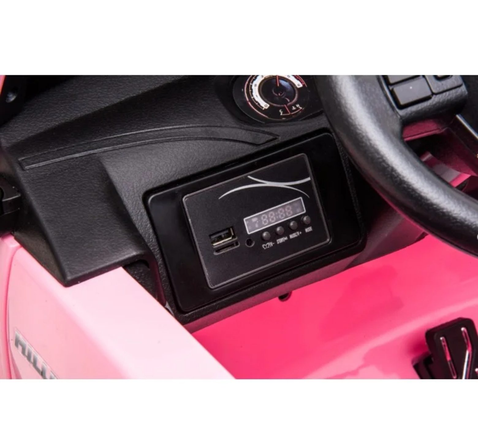 813555-hilux-ροζ-5